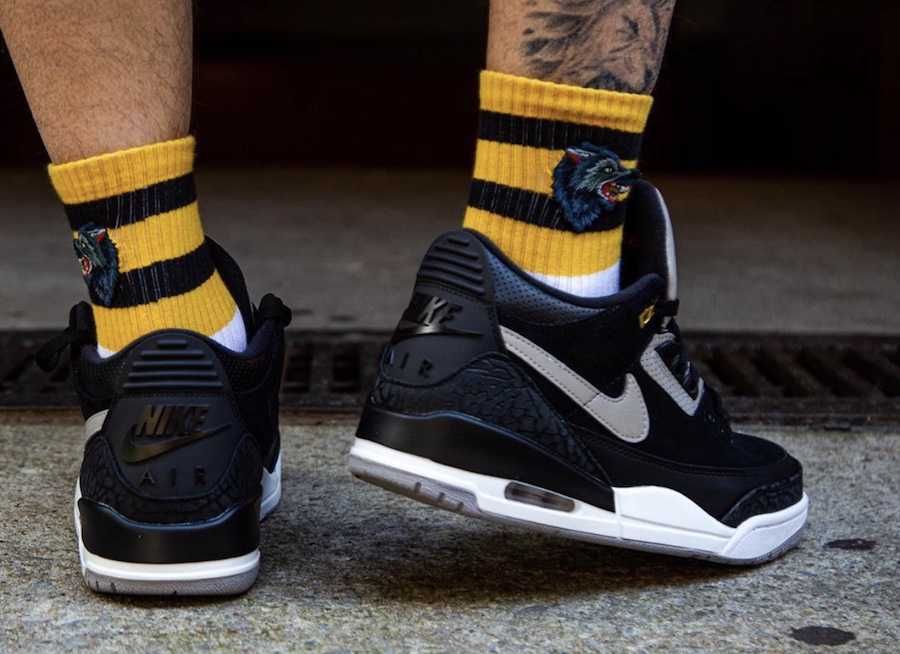 ナイキ エアジョーダン3 ティンカー ブラックセメント 11枚目