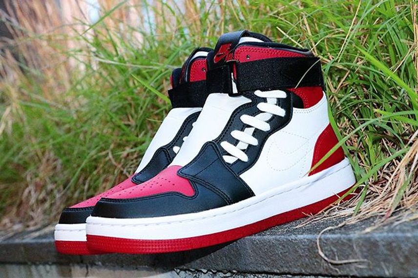 ナイキ エアジョーダン1 ノヴァ ジムレッド