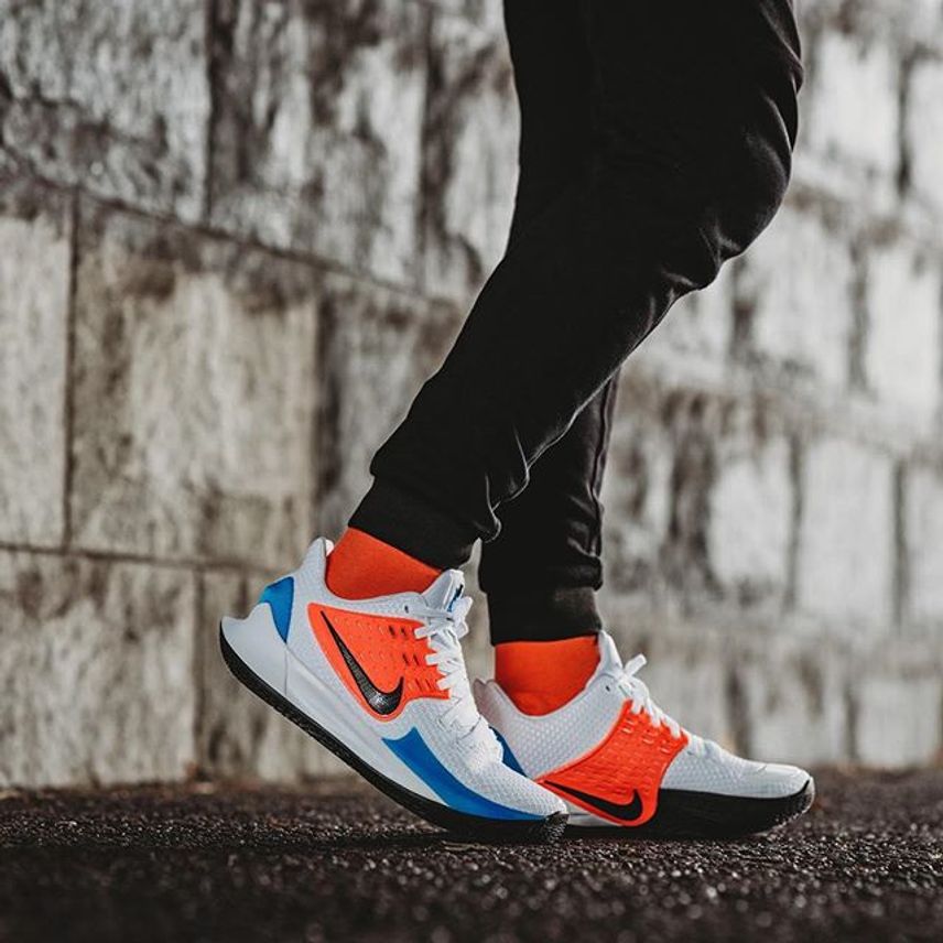 ナイキ カイリー ロー 2 ホワイト