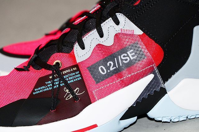 ナイキ ジョーダン ワイノットゼロ.2 SE レッド 5枚目