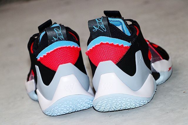 ナイキ ジョーダン ワイノットゼロ.2 SE レッド 3枚目