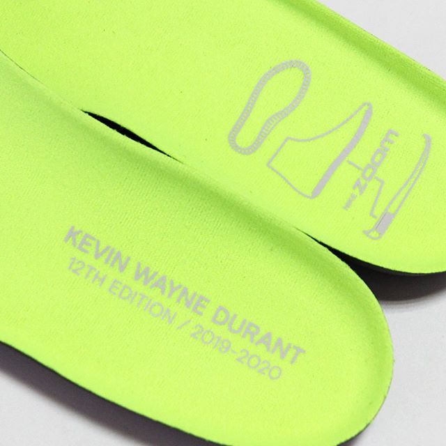 ナイキ ズーム KD12 EYBL イエロー 6枚目