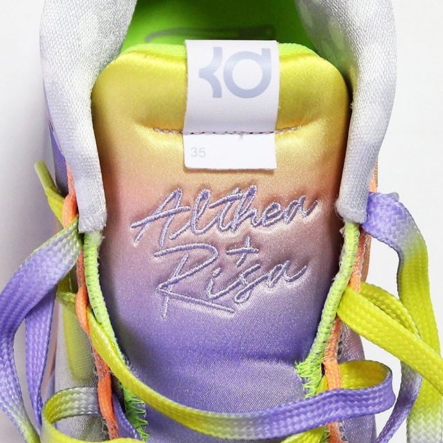 ナイキ ズーム KD12 EYBL イエロー 3枚目