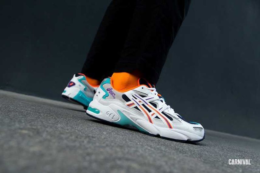 アシックスタイガー  ゲルカヤノ5 OG オレンジ/パープル