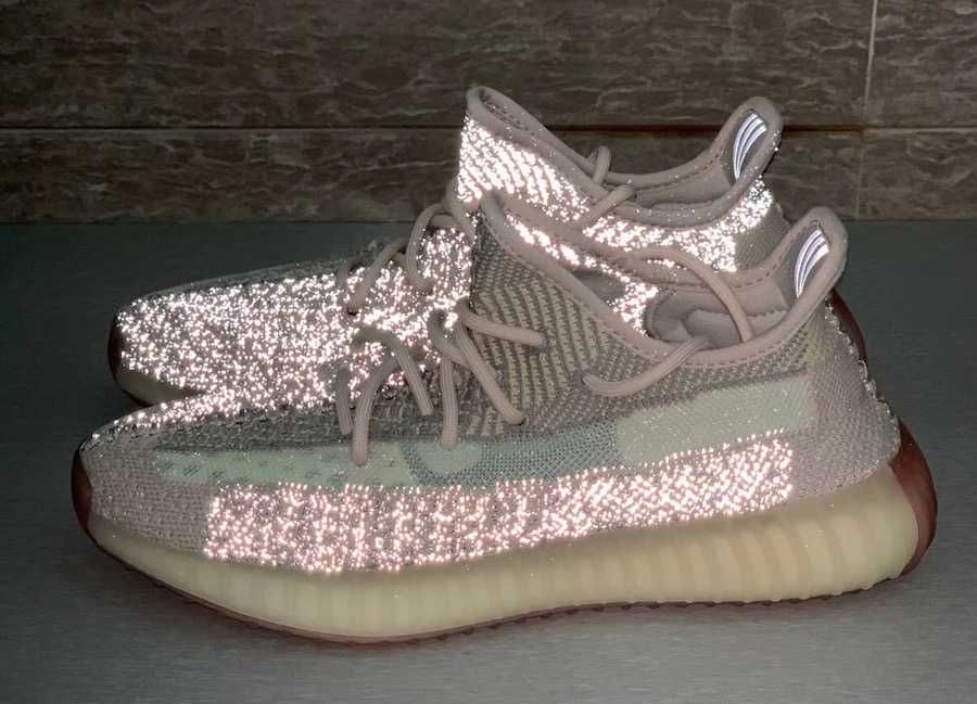 YEEZY BOOST 350 V2 CITRIN (アディダス イージーブースト 350 V2 シトロン)