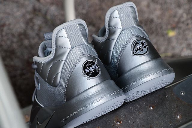 ナイキ ポールジョージ3 NASA 50TH 6枚目