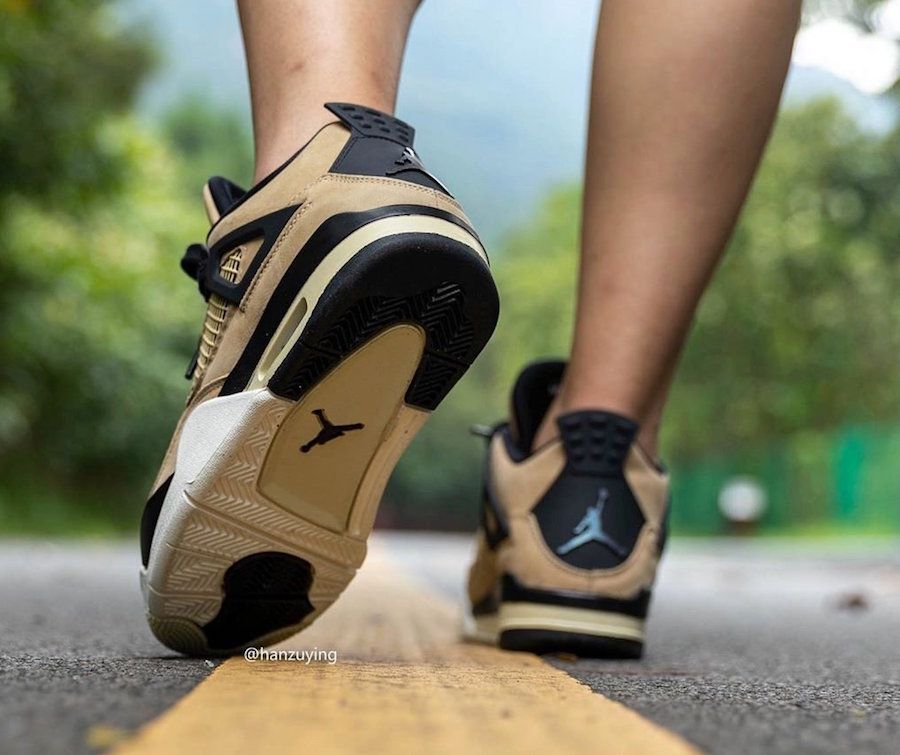 ナイキ エアジョーダン4 マッシュルーム 15枚目
