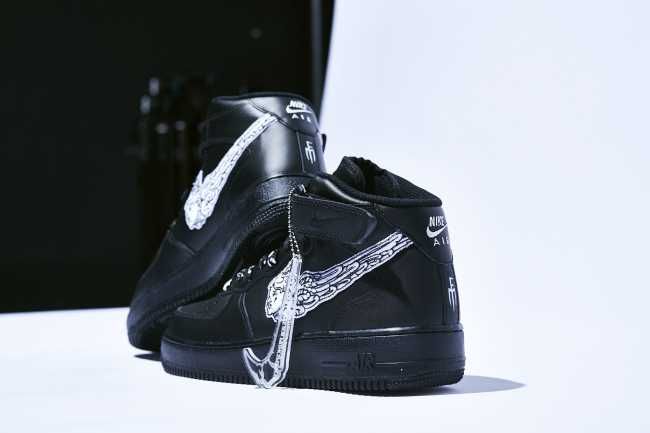 【リーク】STILLALIVE×AIR FORCE 1 '07 MID "BLACK/BLACK" 2枚目