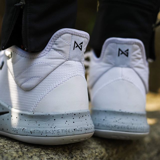 ナイキ ポールジョージ3 ホワイト/ブラック 3枚目