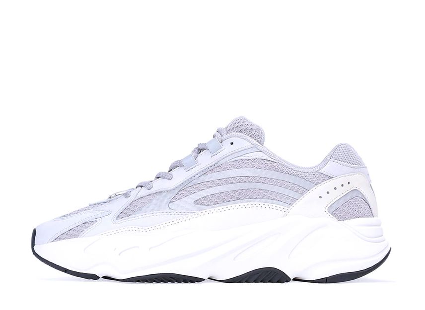 adidas YEEZY Boost 700 V2