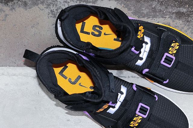 ナイキ レブロンソルジャー13 レイカーズ 2枚目