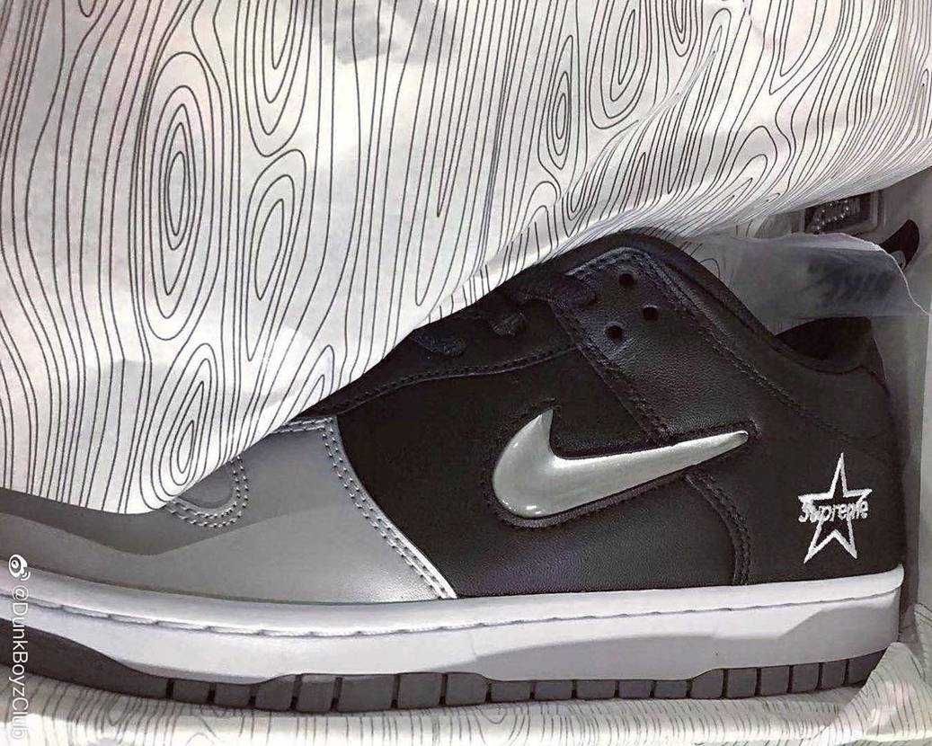 【スニダンで購入可】9/7・9/14発売 Supreme × Nike Dunk Low 3colors 抽選/定価/販売店舗あり 18枚目