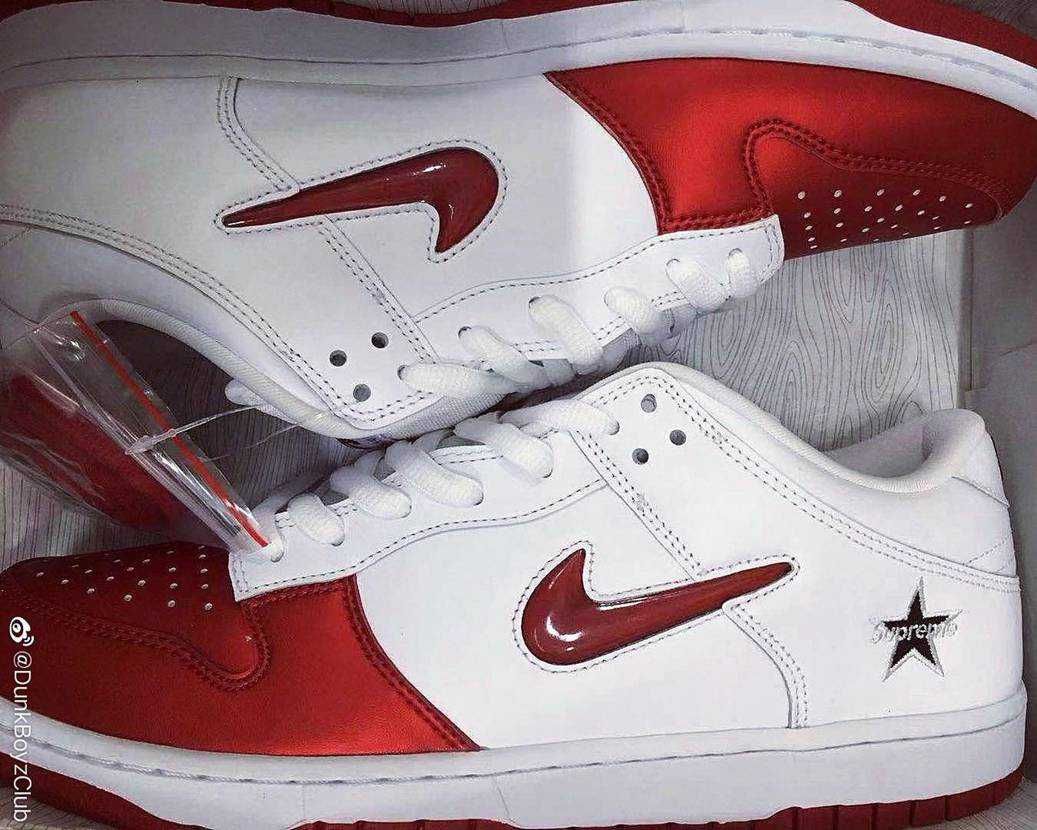 【スニダンで購入可】9/7・9/14発売 Supreme × Nike Dunk Low 3colors 抽選/定価/販売店舗あり 15枚目