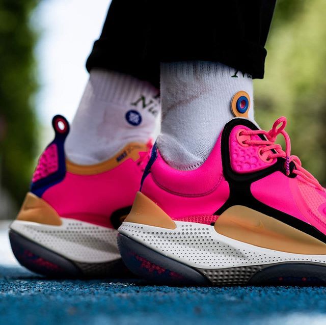 ナイキ  ジョイライド NSW セッター  2色 6枚目