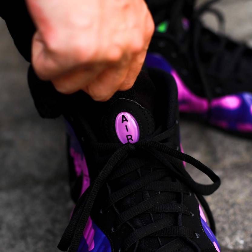 ナイキ エアフォームポジットプロ パープルカモ 3枚目