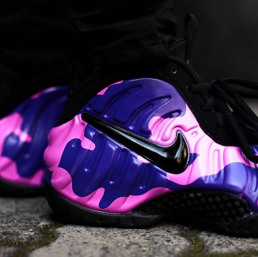 ナイキ エアフォームポジットプロ パープルカモ 2枚目