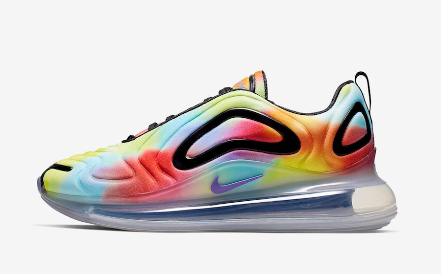 ナイキ エアマックス720 タイダイ 2枚目