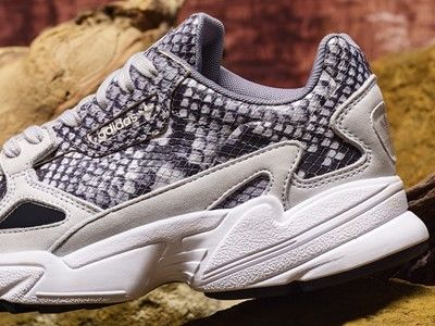 アディダス オリジナルス パイソングレーパック 全4型 7枚目