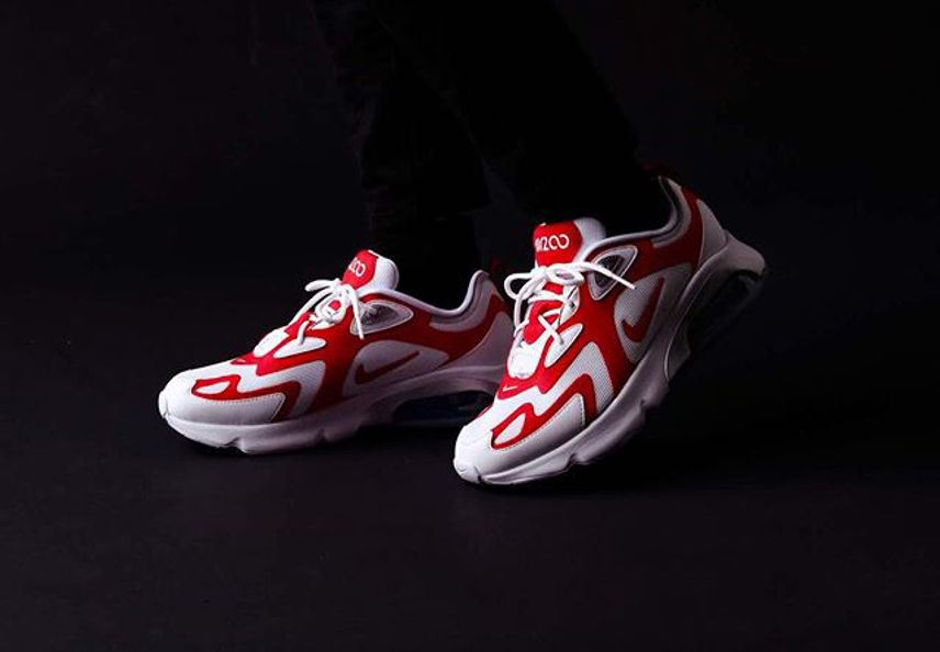 ナイキ エアマックス200 レッド/ホワイト【8/23発売】