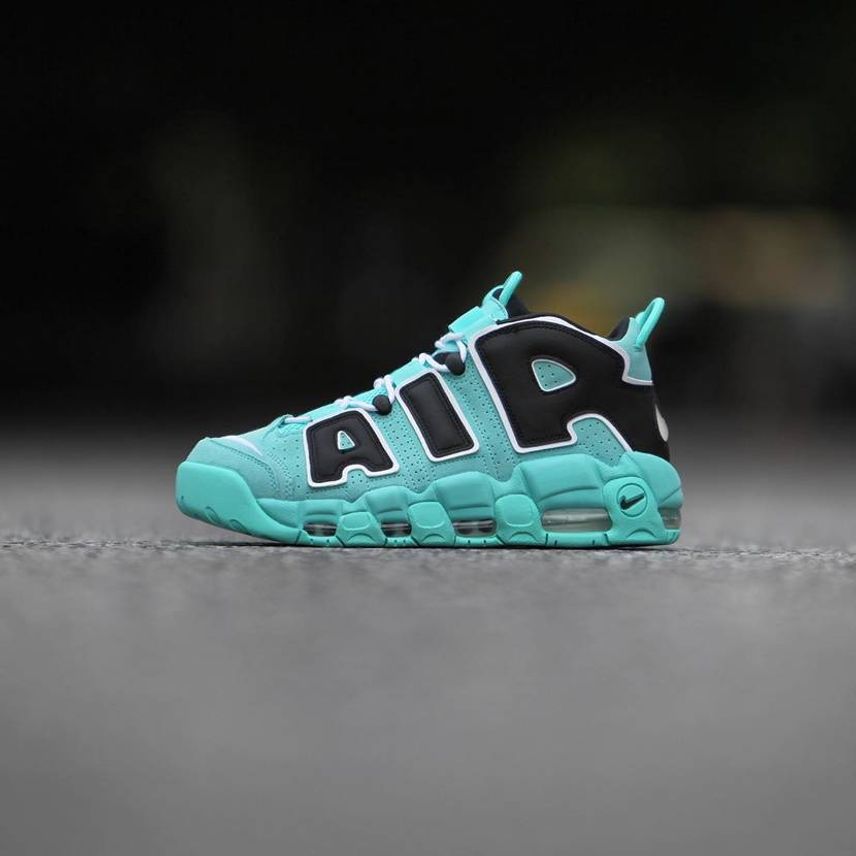 モアテン Air More Uptempo Nike 人気の新作 中古通販 スニーカーダンク モアテン Air More Uptempo Nike 人気の新作 中古通販 スニーカーダンク