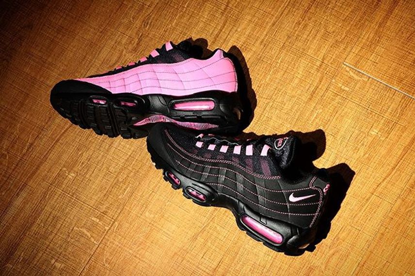 NIKE AIR MAX 95 BLACK/PINKの新品/中古フリマ(通販)｜スニダン