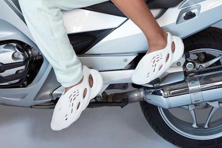 【リーク】ADIDAS YEEZY FOAM RUNNER 4 COLORS 抽選/定価/販売店舗まとめ 8枚目