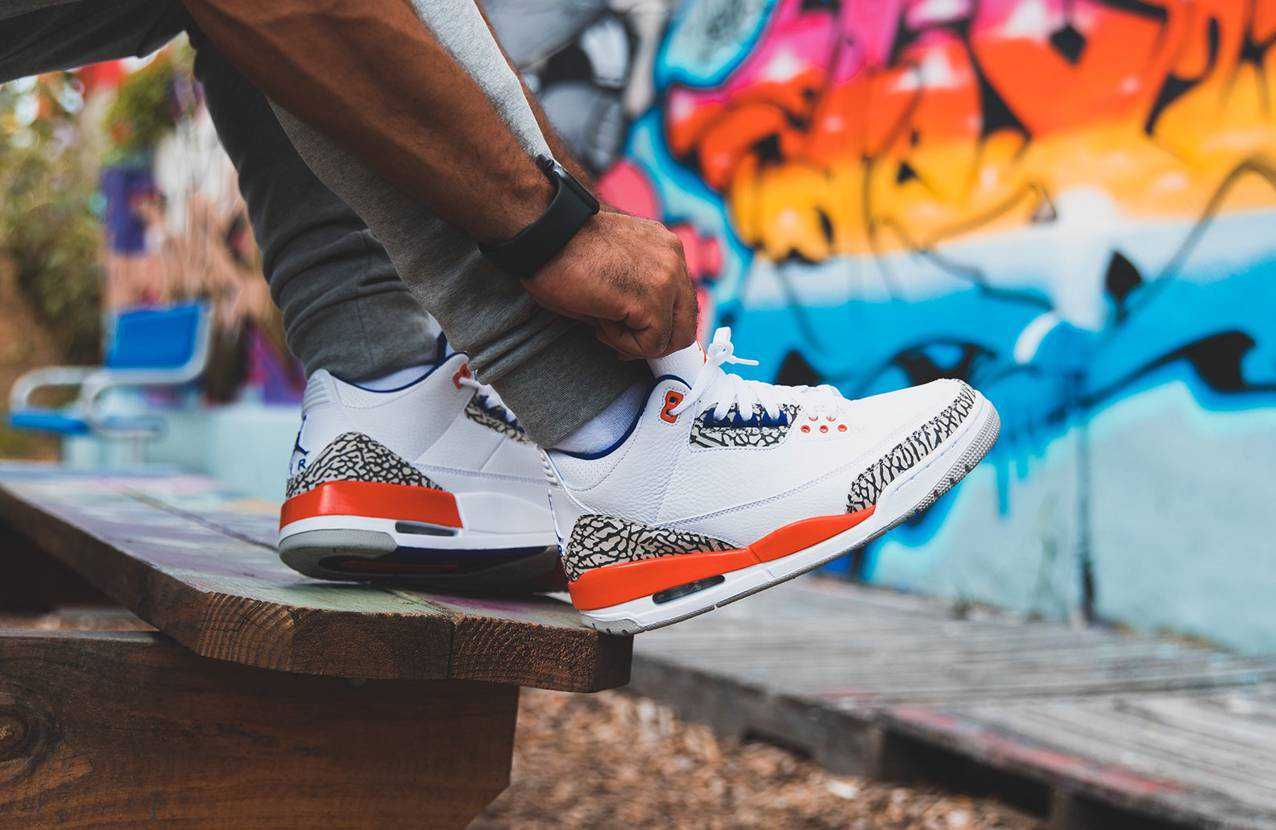 ナイキ エアジョーダン3 ニックス 2枚目