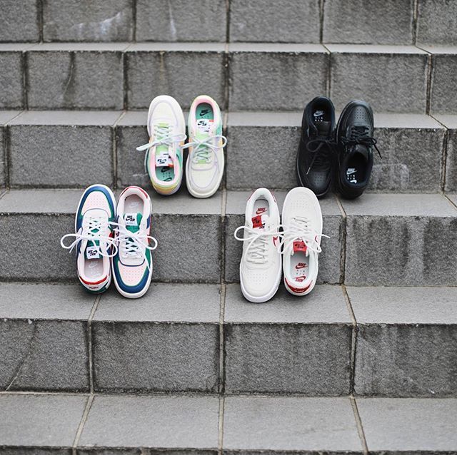 【スニダンで購入可】NIKE AIR FORCE1 SHADOW 4 COLORS 2枚目