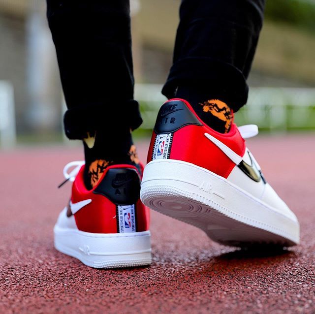 【スニダンで購入可】NIKE AIR FORCE 1 07 LV8 NBA PACK 3COLORS 4枚目