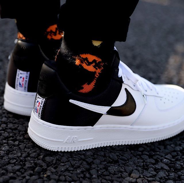 【スニダンで購入可】NIKE AIR FORCE 1 07 LV8 NBA PACK 3COLORS 11枚目