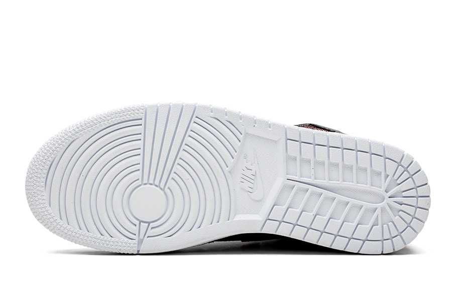 ナイキ エアジョーダン1 ハイ OG ウィメンズ フィアレス メタリックローズゴールド 7枚目