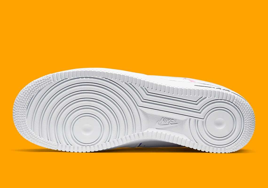 【スニダンで購入可】NIKE AIR FORCE1 '07 PRM WHITE/MULTI 6枚目