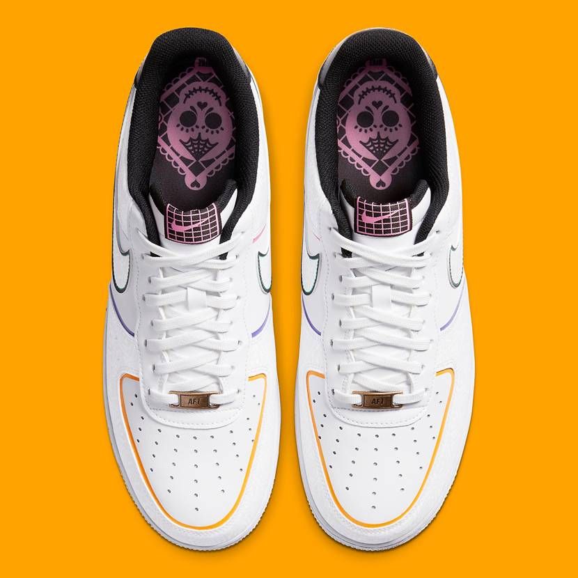 【スニダンで購入可】NIKE AIR FORCE1 '07 PRM WHITE/MULTI 4枚目
