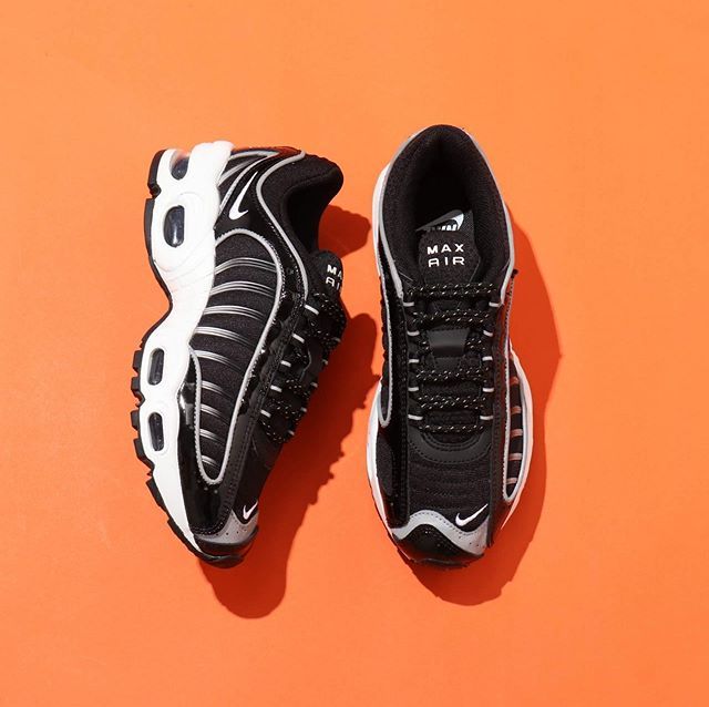 ナイキ エアマックステイルウィンド4 全2色 5枚目