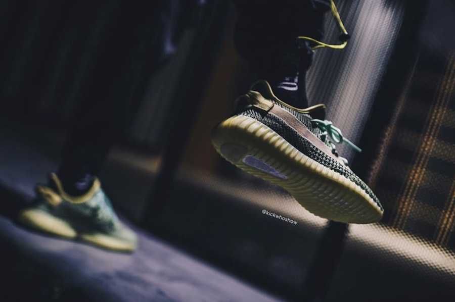 【スニダンで購入可】アディダス オリジナルス イージー ブースト 350 V2 "YEEZREEL" 13枚目