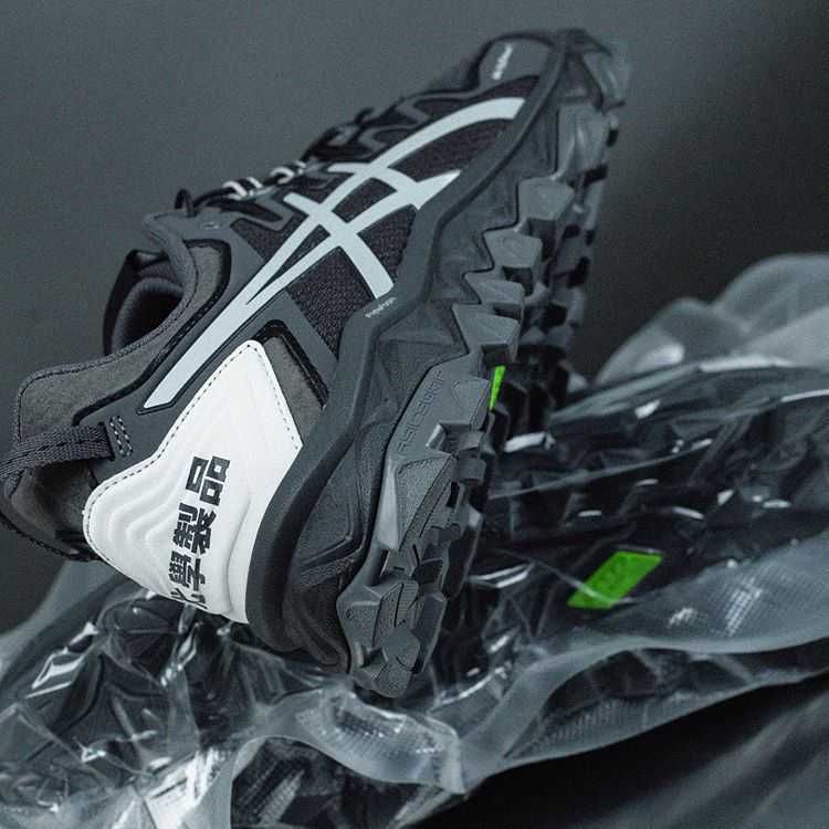 C2H4×アシックス ゲル-フジトラブーコ 7 全2色 4枚目