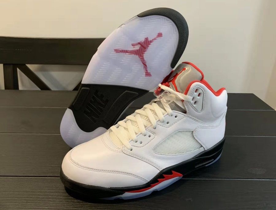 【スニダンで購入可】NIKE AIR JORDAN 5 "FIRE RED" 抽選/定価/販売店舗まとめ 23枚目