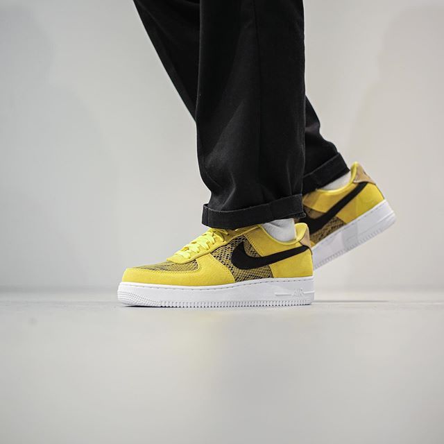 【スニダンで購入可】 NIKE AIR FORCE 1 LOW SNAKESKIN 3枚目