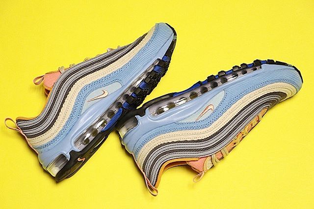 ナイキ エアマックス97 コーデュロイ 全2色 3枚目