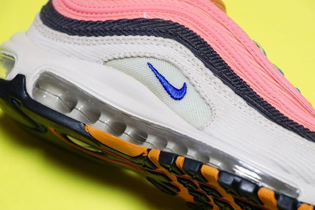 ナイキ エアマックス97 コーデュロイ 全2色 6枚目