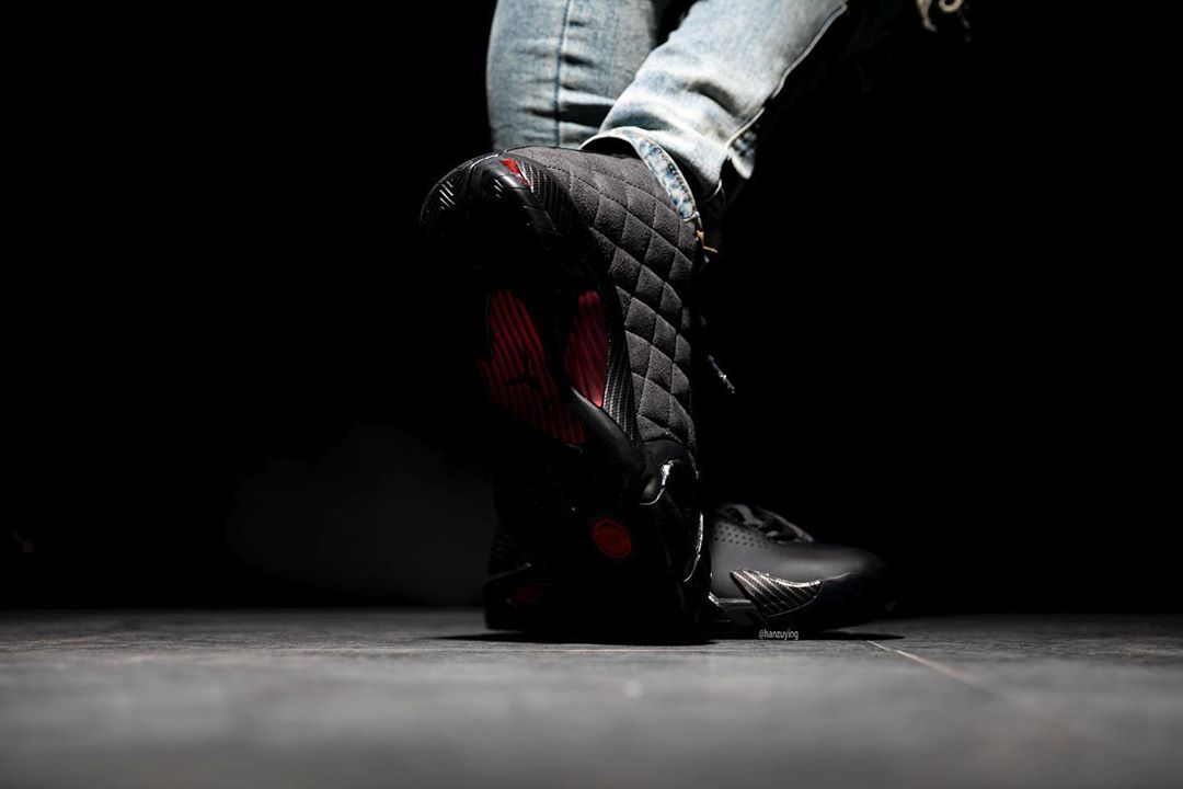 ナイキ エアジョーダン14 ブラックフェラーリ 3枚目