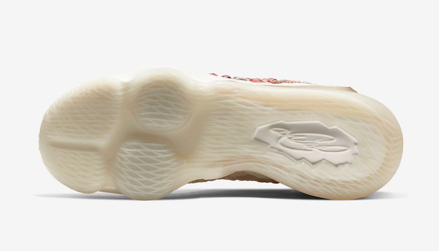 ナイキ レブロン17 PRM デザートサンド/メタリックゴールド 7枚目