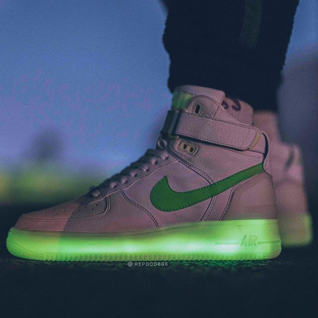 【リーク】RSVP GALLERY×NIKE AIR FORCE 1 HIGH WHITE/NEON GREEN 2枚目