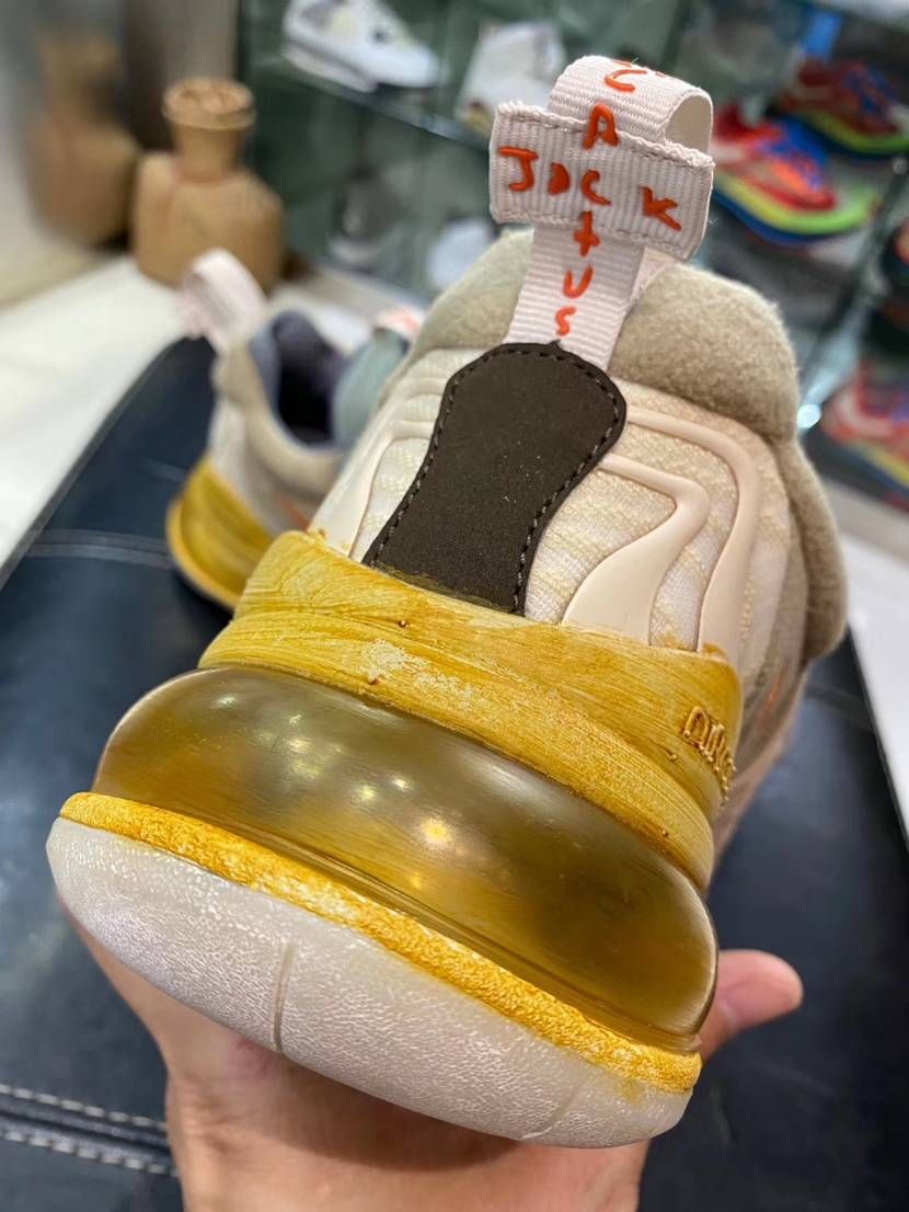 【スニダンで購入可】TRAVIS SCOTT × NIKE AIR MAX 270 "CACTUS TRAILS" 抽選/定価/販売店舗まとめ 42枚目