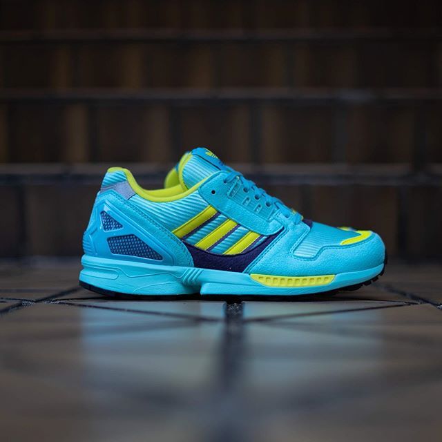 アディダス ZX8000 ”ライトブルー/イエロー” 2枚目