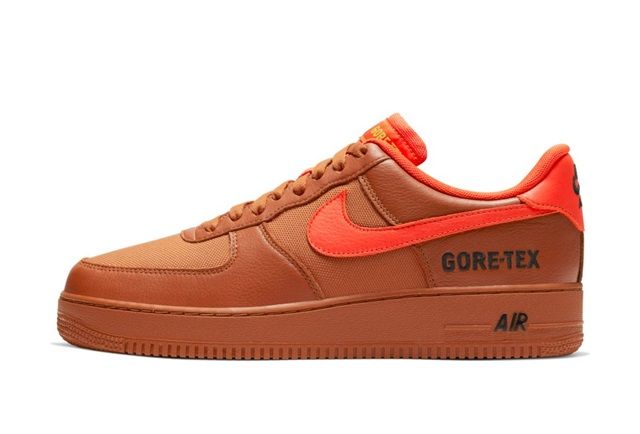 【スニダンで購入可】NIKE AIR FORCE 1 LOW GORE-TEX "DESERT ORANGE" 2枚目