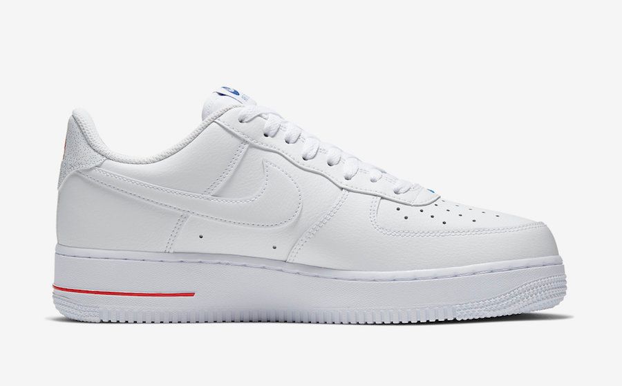 【スニダンで購入可】NIKE AIR FORCE 1 NBA PARIS 2枚目