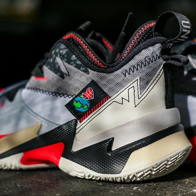 ナイキ ジョーダン ワイノット ゼロ.3 "ホワイト/ブライトクリムゾン" 3枚目