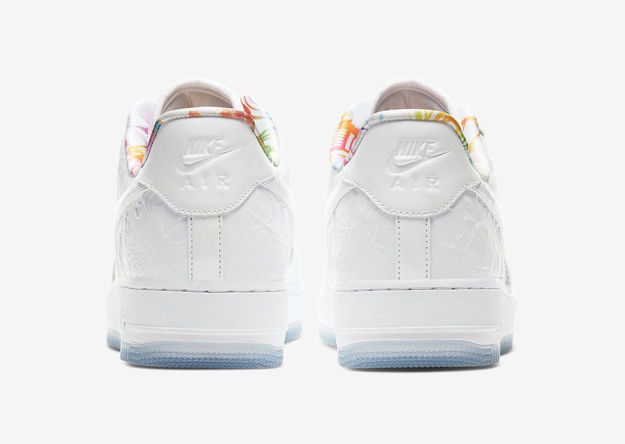 【スニダンで購入可】NIKE AIR FORCE 1 '07 PRM "WHITE" 5枚目