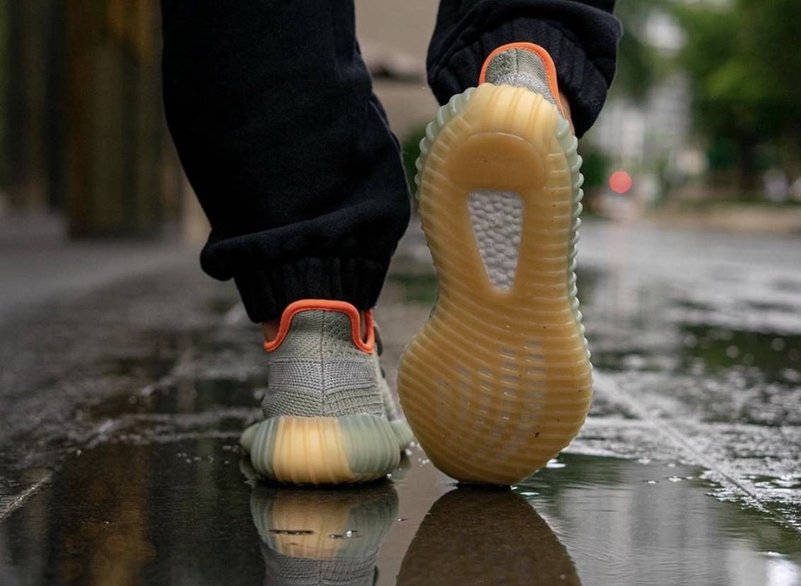 【スニダンで購入可】3/28発売 ADIDAS YEEZY BOOST 350 V2 "DESERT SAGE" 抽選/定価/販売店舗まとめ 13枚目